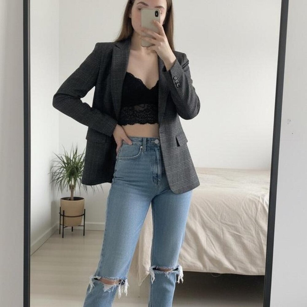 Calvin Klein Women's Minimalist Black and Gray Plaid Blazer